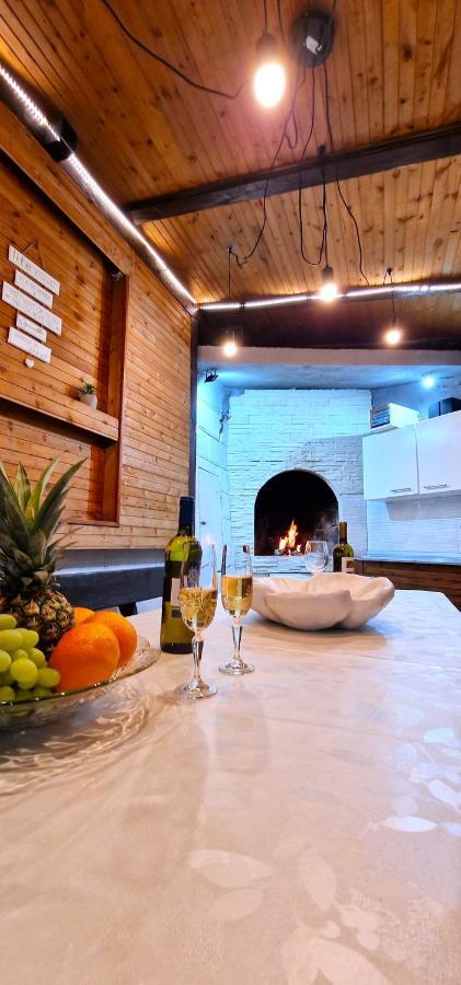 Sunny Holiday House With Pool Kastela Ngoại thất bức ảnh